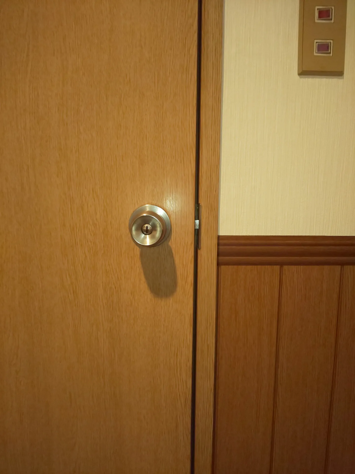 群馬県邑楽郡でアパートのトイレの鍵開け！群馬県の鍵屋ならキーアーク24