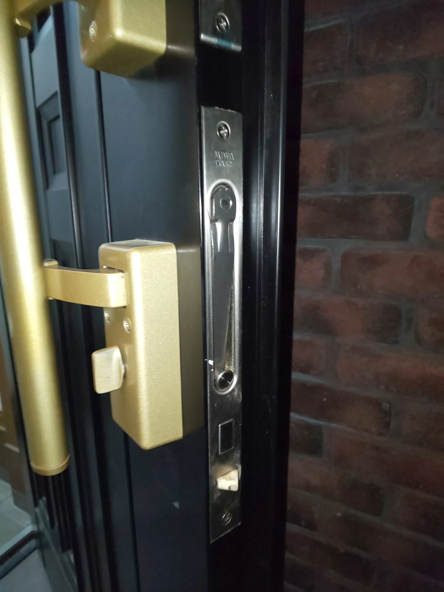 群馬県太田市で戸建て玄関の鍵修理！群馬県で24時間の鍵屋ならキーアーク24